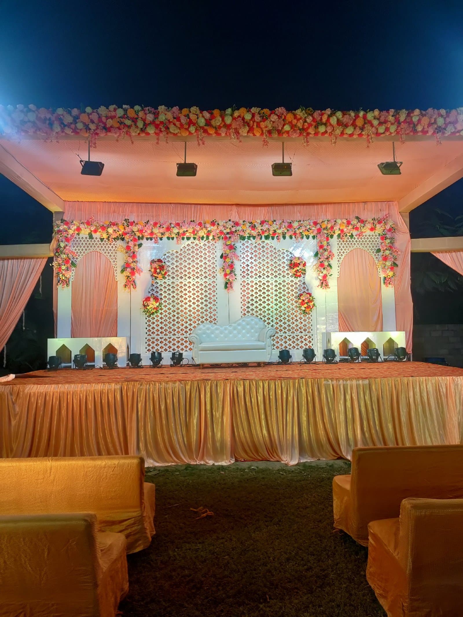 Adishri Palace banquet hall in Mathura photo 4