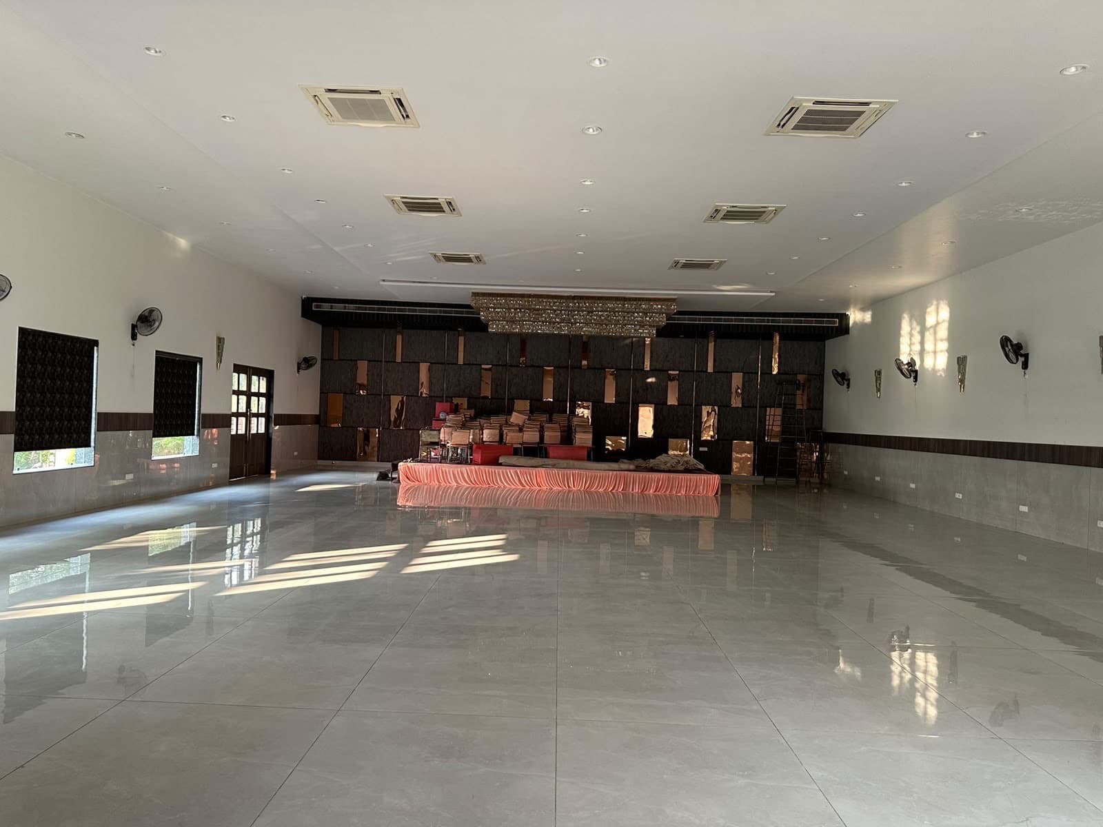 MD Farms banquet hall in Mathura photo 5